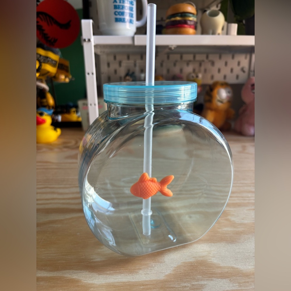 TARGET: *NWOT Bullseye Playground Fishbowl Cup w/goldfish straw TikTok